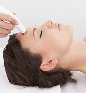 Micro dermabrasion Facial